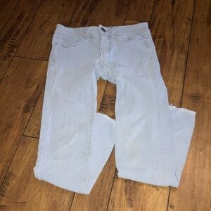 American Eagle Lightwash Skinny Jeans